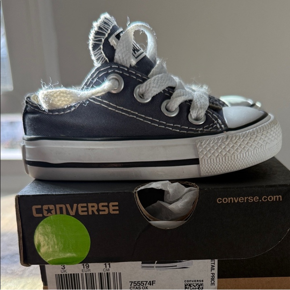 Converse Kids dark blue and White Sneakers